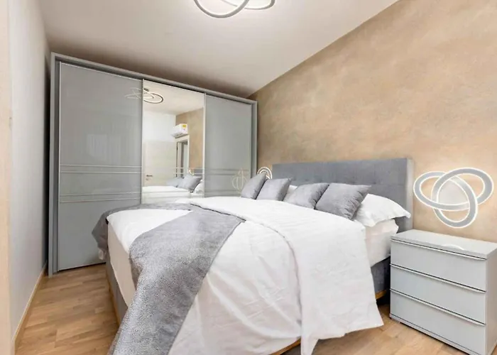 With A - C Radici - Malinska-insel Krk 55032 * Malinska